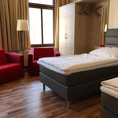 Maison d'hôtes La Maison City-messe-arena Boardinghouse - Kontaktloser Self Check-in 3*