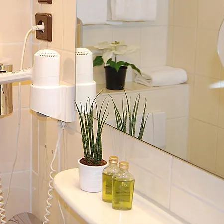 La Maison City-messe-arena Boardinghouse - Kontaktloser Self Check-in Cologne