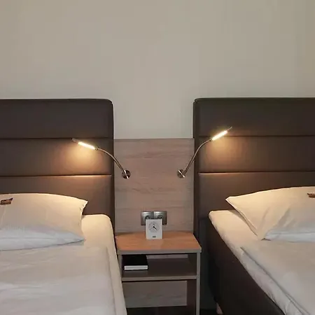 La Maison City-messe-arena Boardinghouse - Kontaktloser Self Check-in 3*