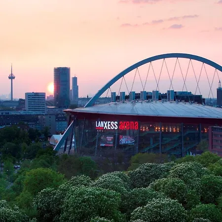 La Maison City-messe-arena Boardinghouse - Kontaktloser Self Check-in Pensjonat 3*
